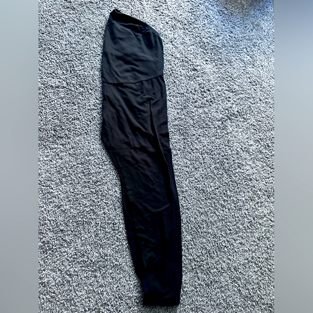 Maternity leggings bundle of 4 leggings!